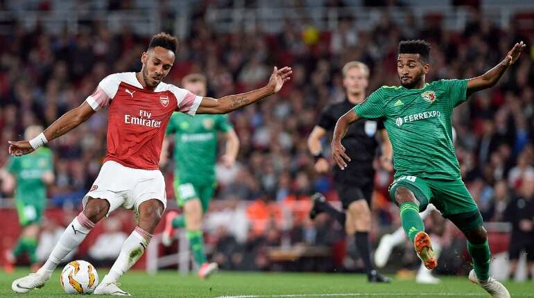 Arsenal thump Vorskla 4-2 in Europa League opener