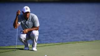 Golf: Woods, Rose tied for halfway lead at Tour Championship