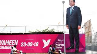 Hundreds of Maldivians vote in controversial presidential poll