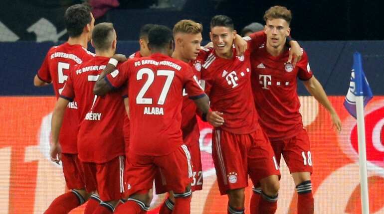 James Rodriguez on target as Bayern ease past Schalke James Rodriguez on target as Bayern ease past Schalke