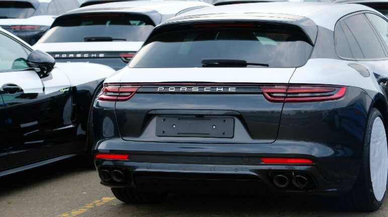 Porsche becomes first German carmaker to abandon diesel engines Porsche becomes first German carmaker to abandon diesel engines