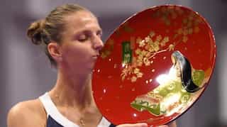 Karolina Pliskova beat Naomi Osaka to in Tokyo crown 