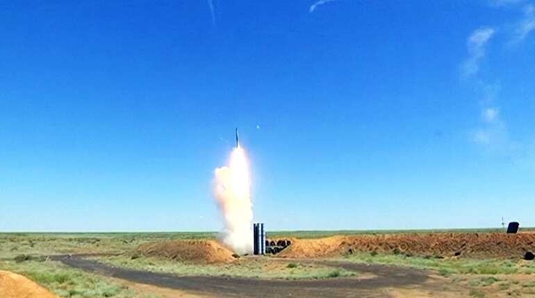 Russia to supply Syria with S-300 anti-missile system