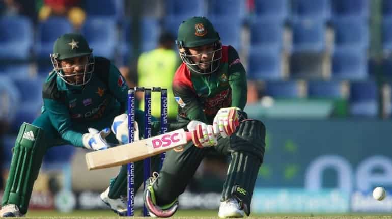 Asia cup: Rahim, Mithun lead Bangladesh to 239 in must-win Pakistan clash Asia cup: Rahim, Mithun lead Bangladesh to 239 in must-win Pakistan clash
