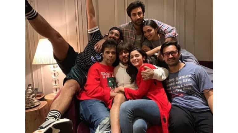 Ranbir-Alia, Deepika-Ranveer, SRK-Aamir create a 'blockbuster' photo for Karan Johar Ranbir-Alia, Deepika-Ranveer, SRK-Aamir create a 'blockbuster' photo for Karan Johar
