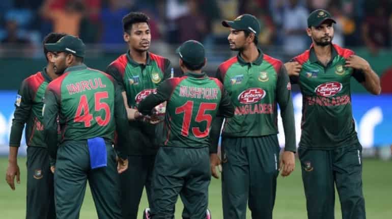 Bangladesh change World Cup strip after uproar