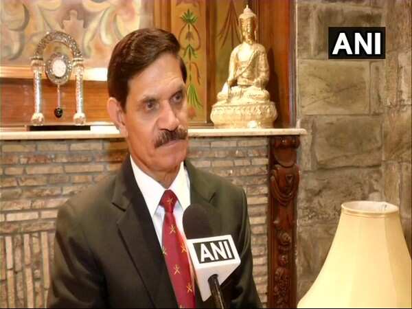 Troops carry guns, not cameras: Ex-Army chief