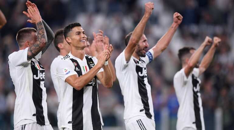 Ronaldo sets up all three goals as Juve beat Napoli