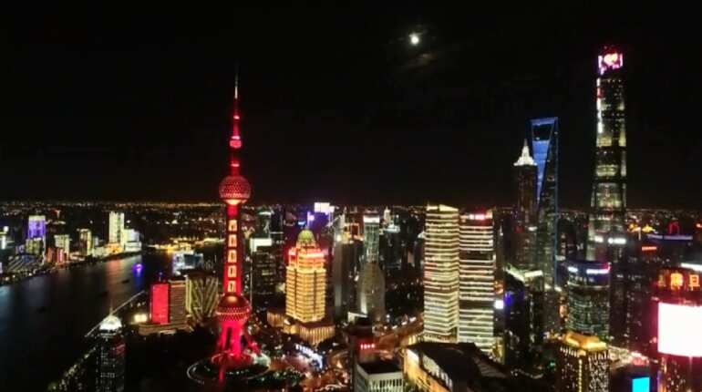 Watch: Grand light show held across China in National Day celebration Watch: Grand light show held across China in National Day celebration