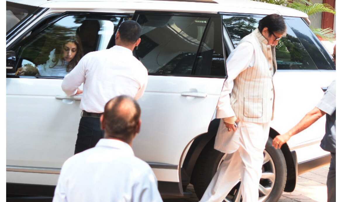 Krishna Raj Kapoor's funeral