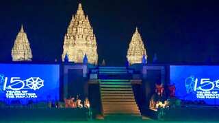 Mahatma Gandhi's teachings globalised through LED projections