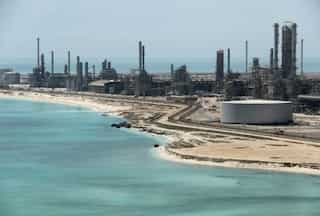 Global oil surplus to hit millions of barrels daily by 2030 amid slowing demand, rising production
