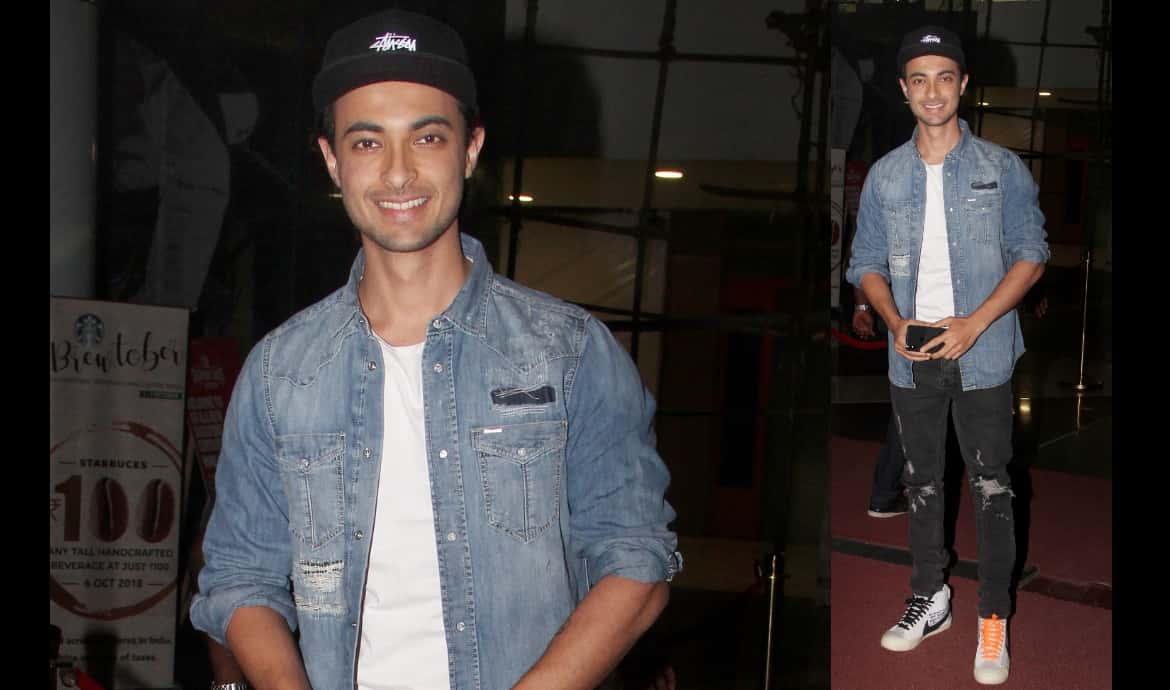 'Loveyatri' special screening