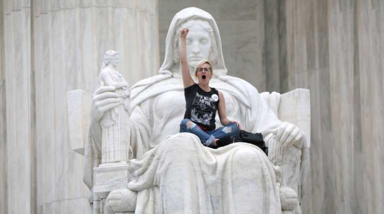 Women's groups aim to use Kavanaugh rage to boost voter turnout