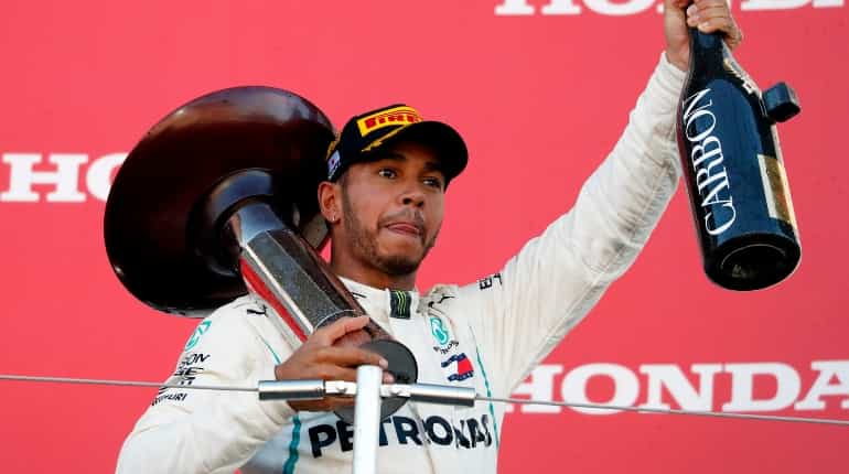 Lewis Hamilton wins in Japan, Vettel sixth