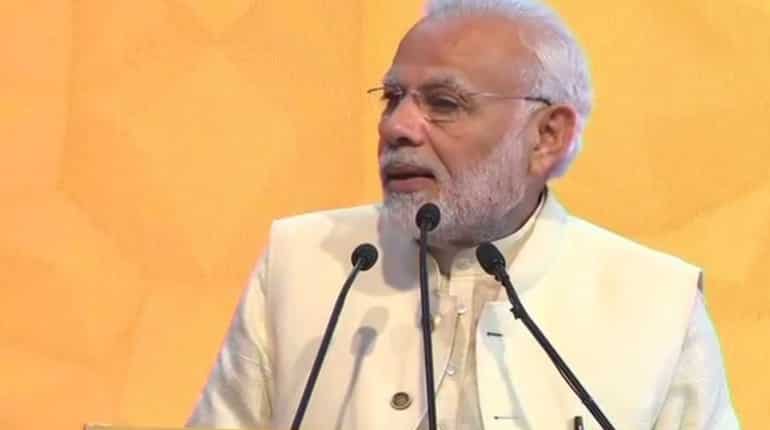 PM Modi bats for new technology in agriculture sector