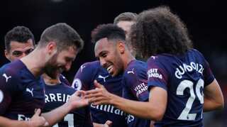 Arsenal run riot in second half to win 5-1 at Fulham