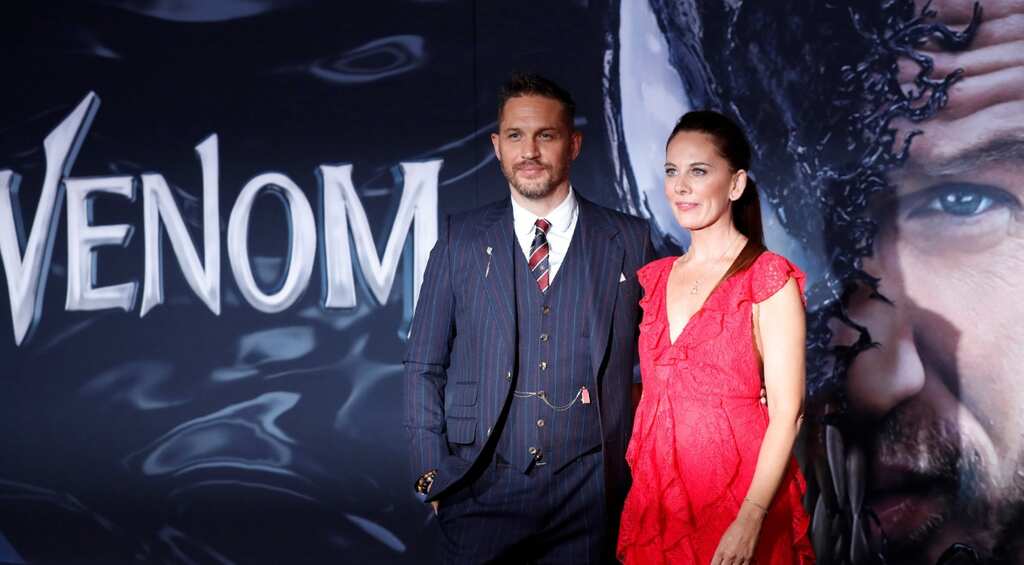 Box office: 'Venom' launches to $80 million, 'A Star Is Born' draws $42.6 million