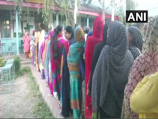 J&K municipal polls: Kargil takes lead with 73.6% voter turnout J&K municipal polls: Kargil takes lead with 73.6% voter turnout