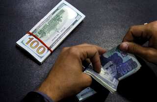 Pakistan commerce minister presents austerity oriented budget; 10% cut in ministers' salaries