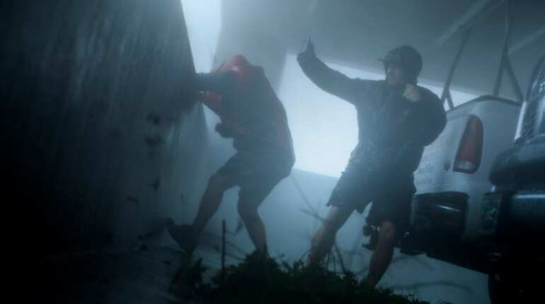 Escaping the 'monster's roar': A US hurricane survivor's story Escaping the 'monster's roar': A US hurricane survivor's story