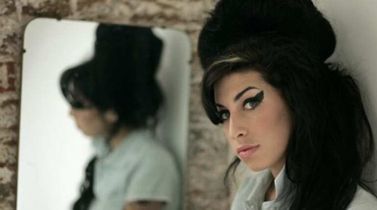 Amy Winehouse's biopic to be helmed by 'Fifty Shades of Grey' director
