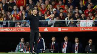 Luis Enrique slams Spain's first-half display against England