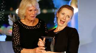 Anna Burns becomes first northern Ireland writer to win Booker Prize
