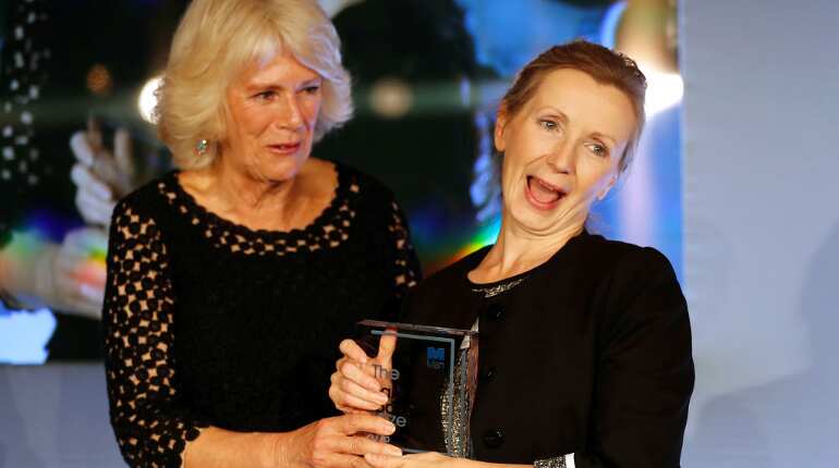 Anna Burns becomes first northern Ireland writer to win Booker Prize
