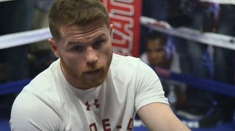 Mexican boxer Alvarez signs 'most lucrative' contract with US streaming service