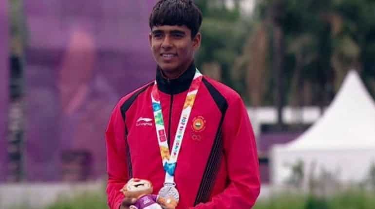 15-year-old farmer's son wins India's maiden archery silver at Youth Olympics 15-year-old farmer's son wins India's maiden archery silver at Youth Olympics