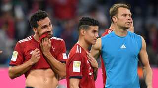 Bayern Munich bosses slam German media, back team and coach