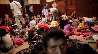 Caravan migrants consider staying in Mexico as Trump rachets up criticism
