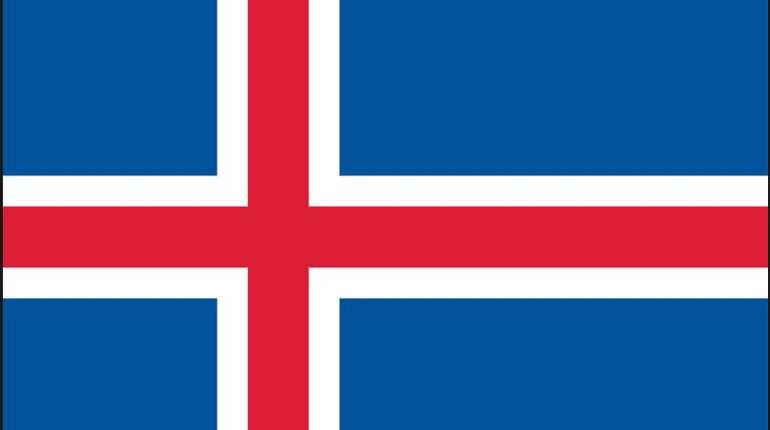 Icelandic women walk off the job in wage gap protest