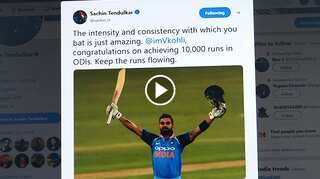 Sachin Tendulkar gives special advice to Virat Kohli after achieving 10,000 runs
