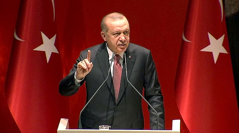 Turkey's Erdogan issues "final warning" on Syria