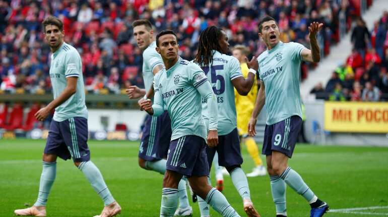 Bayern Munich edge Mainz 2-1, close gap to leaders Dortmund
