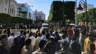 Tunisia: Woman suicide bomber blows herself up, nine wounded