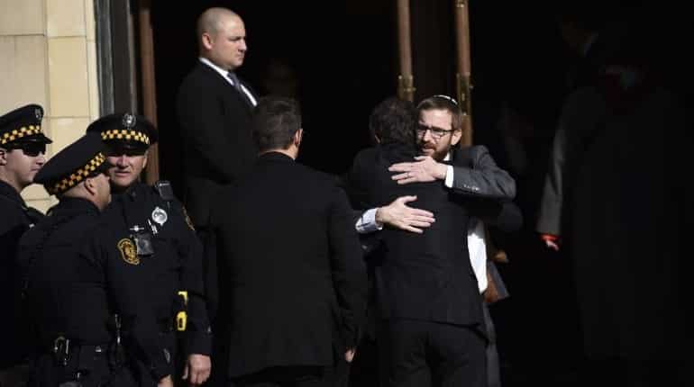First funeral for synagogue massacre victims ahead of Trump visit First funeral for synagogue massacre victims ahead of Trump visit