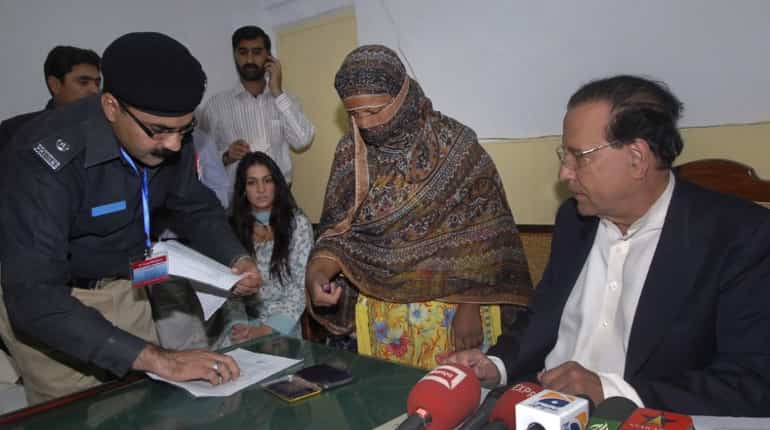 Asia Bibi arrives in Canada after leaving Pakistan: Report