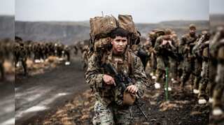 Russia turns up uninvited to major NATO war games