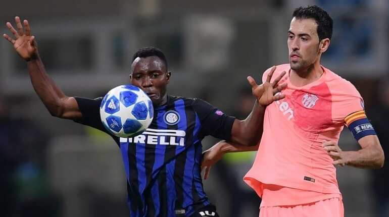 Barcelona through to last 16 of Champions League despite Icardi equaliser Barcelona through to last 16 of Champions League despite Icardi equaliser