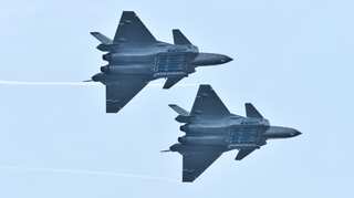 China's next-gen fighter jets conduct flying display at Airshow China