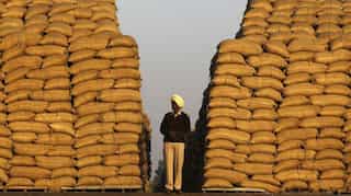 Spike in food prices inches up retail inflation to 2.92% in April