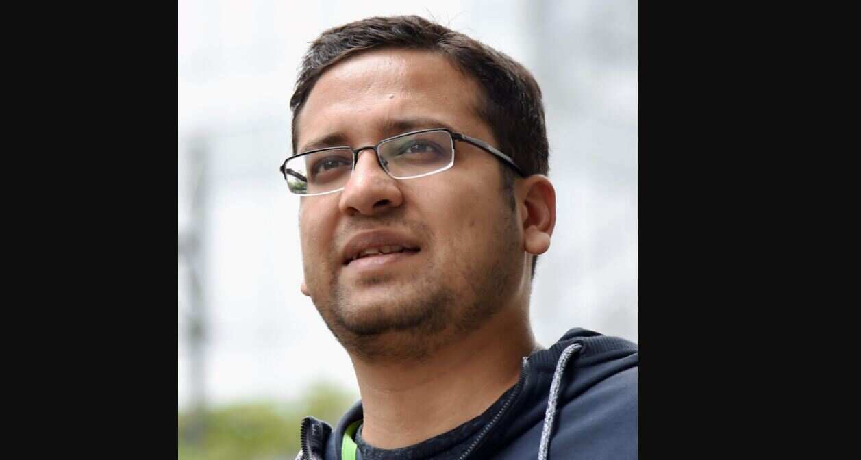 Binny Bansal 'stunned' by allegations, will continue as Flipkart board member Binny Bansal 'stunned' by allegations, will continue as Flipkart board member
