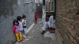 Pakistan failing to educate girls due to shortage of government schools: Human Rights Watch