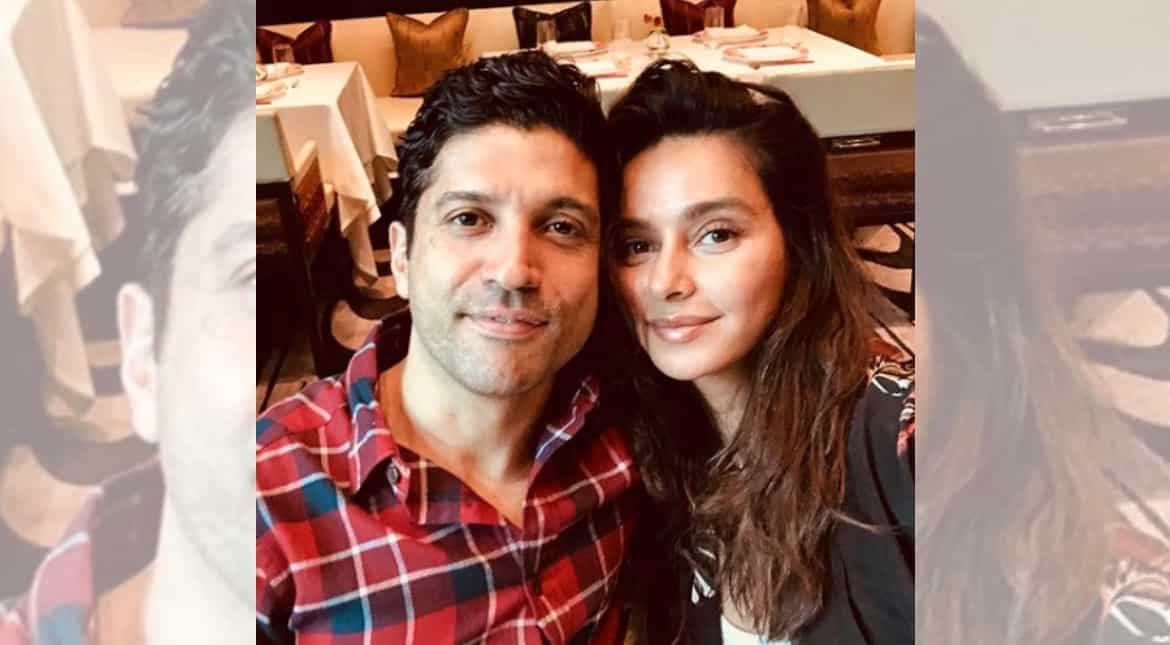 Farhan Akhtar and Shibani Dandekar make for a perfect Insta couple, see pic Farhan Akhtar and Shibani Dandekar make for a perfect Insta couple, see pic