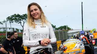 Young F3 driver Sophia Floersch has spinal fracture after airborne crash at Macau GP
