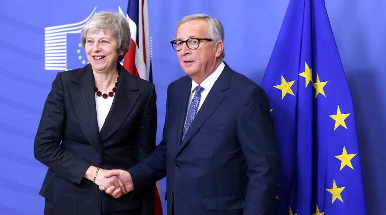 EU, UK agree on draft text laying out close post-Brexit relationship