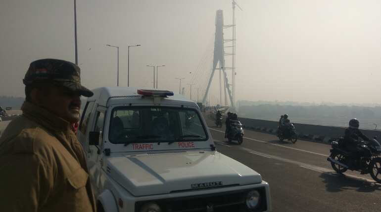 2 men killed in accident on Delhi's Signature Bridge